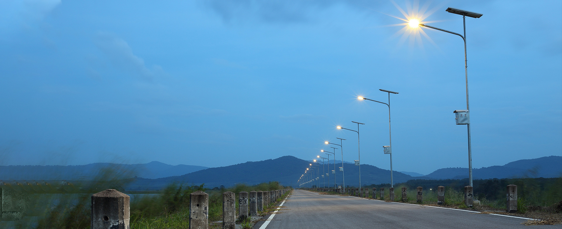 Split-type solar streetlights are installed along the athletic track